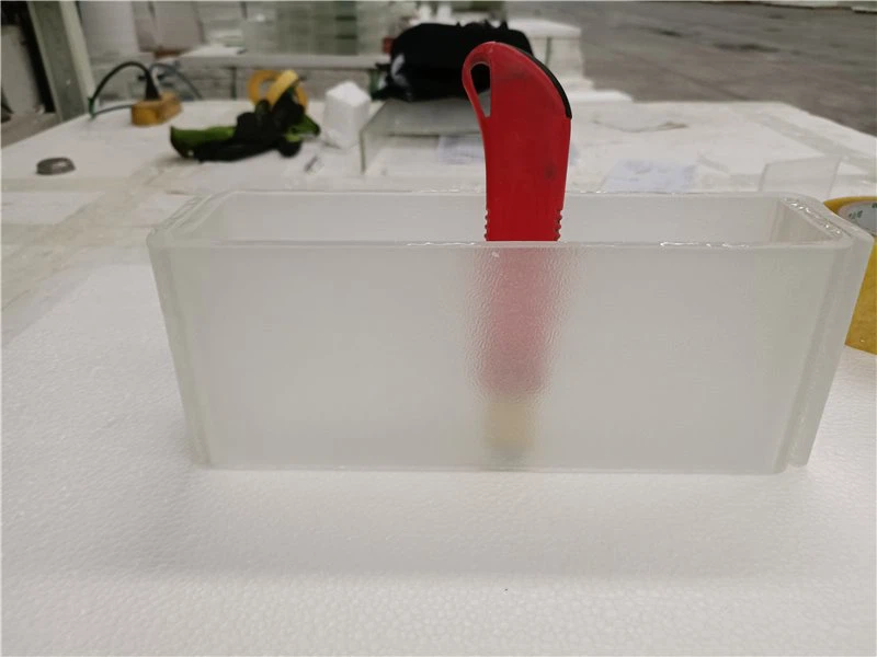 Sandblasted U Profile Glass